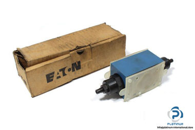 vickers-dgmfn-3-y-a2w-b2w-41-flow-control-valve-1