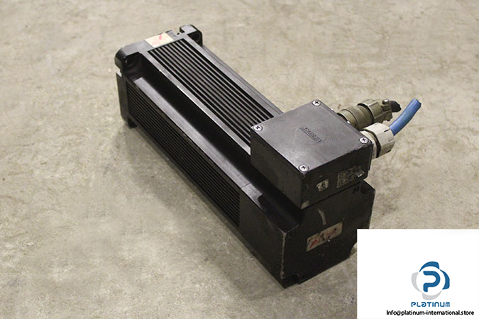 vickers-fas-t-1-m8-020-00-02-a5-brushless-servomotor-1