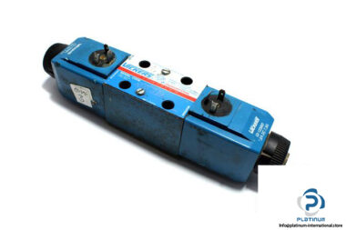 vickers-KDG4V-3-2C13N-Z-M-U-H7-60-solenoid-operated-proportional-directional-control-valve