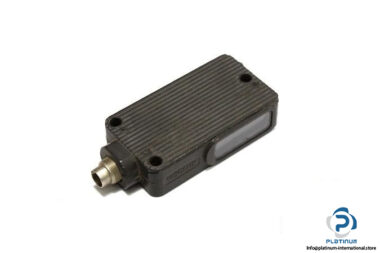 VISOLUX-MLV40-54-190333-PHOTOELECTRIC-SENSOR3_675x450.jpg