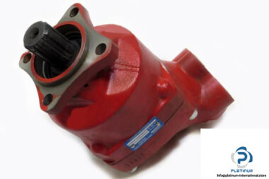 VOLVO-F11-39-Hydraulic-Piston-Pump3_675x450.jpg