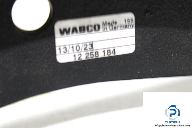wabco-12-258-184-brake-shoe-1