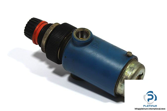 wabco-3610600600-pressure-control-valve-1