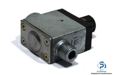 wabco-534-005-1000-pilot-operated-non-return-valve-2