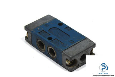 wabco-5710021000-air-pilot-valve-1