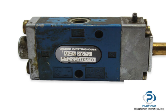 wabco-5722550220-single-solenoid-valve-1