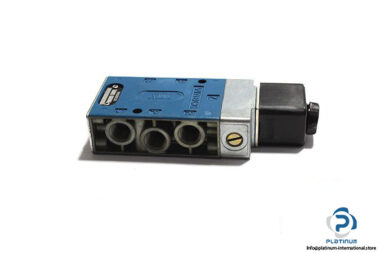 wabco-5726025280-single-solenoid-valve-1