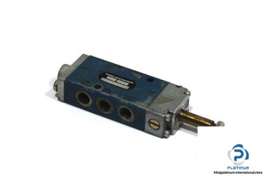 wabco-5727095280-single-solenoid-valve