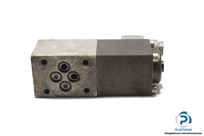 wandfluh-as22061a-s395-solenoid-operated-directional-valve-1