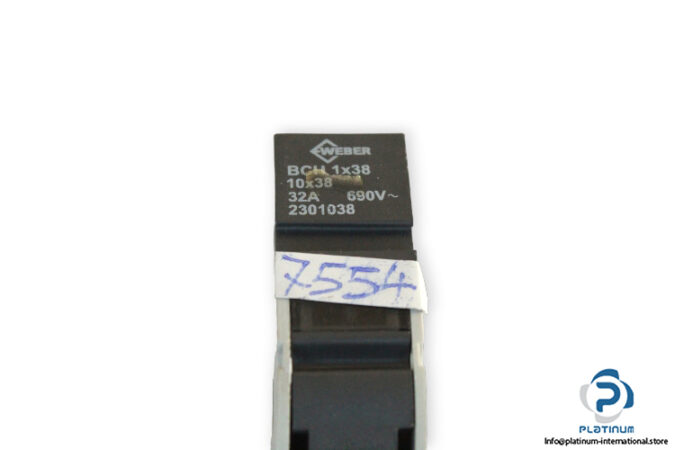 weber-BCH-1X38-fuse-holder-(used)-2