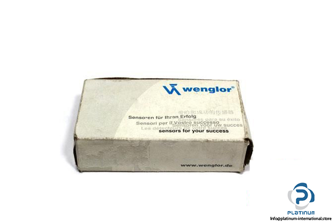 WENGLOR-YN44PBV3-PHOTOLECTRIC-REFLEX-SENSOR3_675x450.jpg
