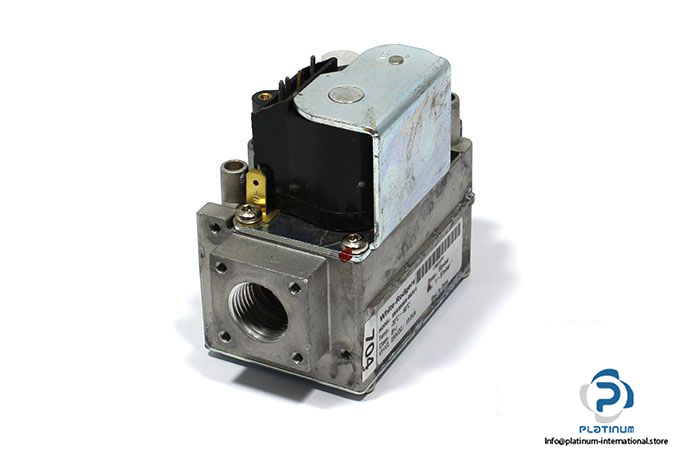 white-rodgers-ebr2006n-98314-with-female-connection-gas-valve-1