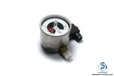 wika-212.20.100-pressure-gauge