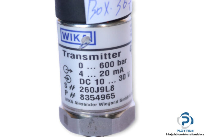 wika-C-10-compact-pressure-transmitter-used-4
