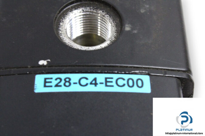 wilkerson-e28-c4-ec00-quick-dump-valve-3