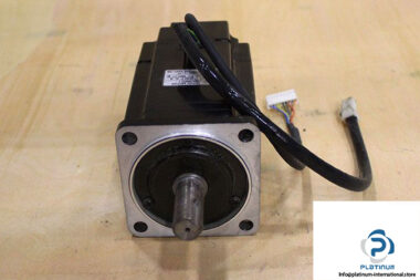 yaskawa-electric-sgm-08a3s011-ac-servo-motor-1