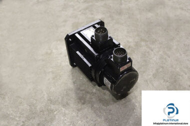 yaskawa-usarem-05cs2k-ac-servo-motor-1