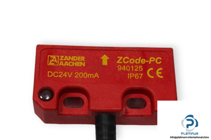 zander-aachen-ZCODE-PC-non-contact-safety-magnetic-switch-(new)-2