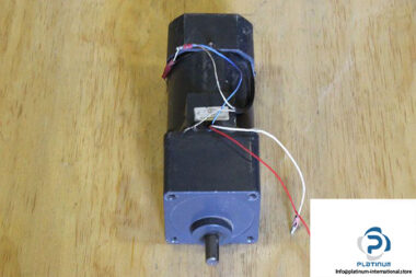 zd-speed-control-motor-6ik180rgu-cf-servo-motor-1