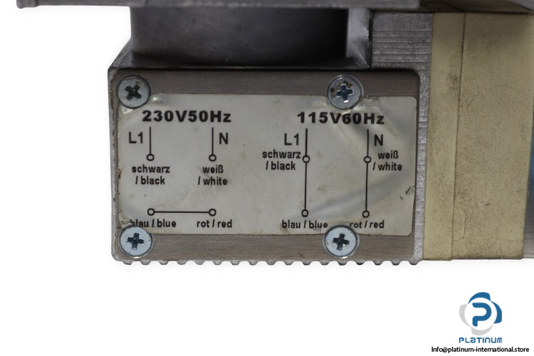 knf-PM21556-86-diaphragm-gas-pump-used-2