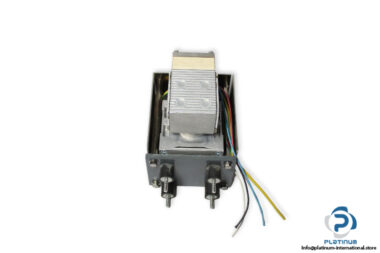 knf-PM29993-86-vacuum-pump-new-1