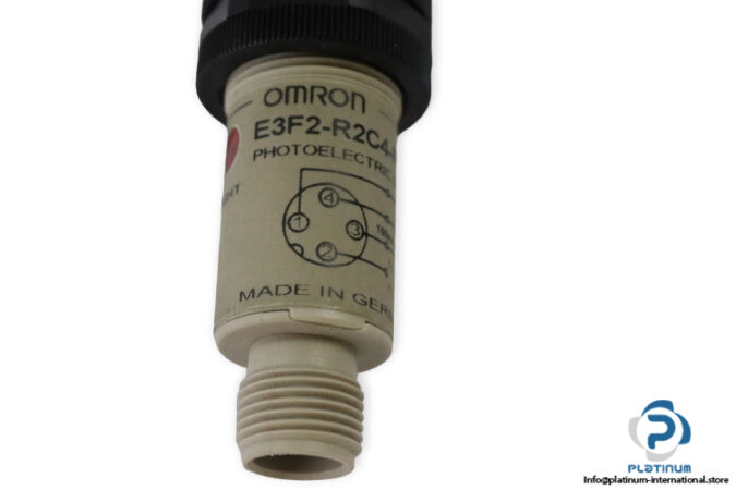 omron-E3F2-R2C4-P1-E-retroreflective-sensor-(New)-2