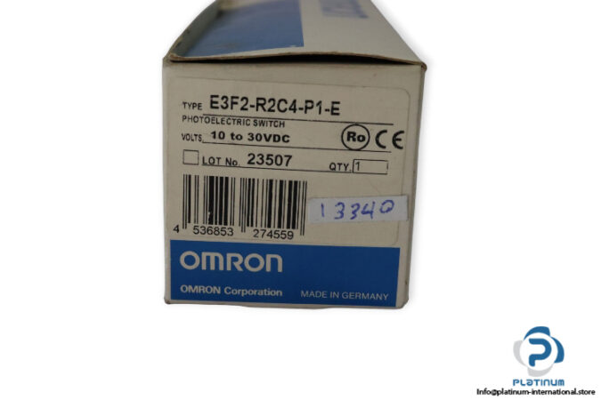 omron-E3F2-R2C4-P1-E-retroreflective-sensor-(New)-6