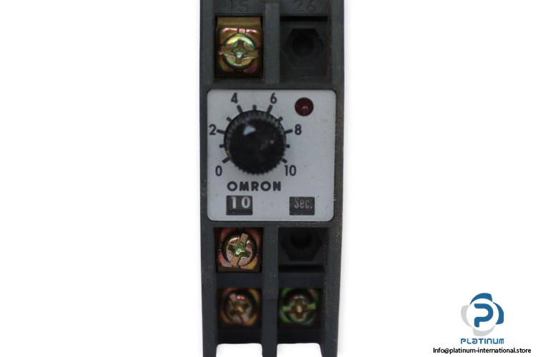 omron-H3D-timer-(Used)-1