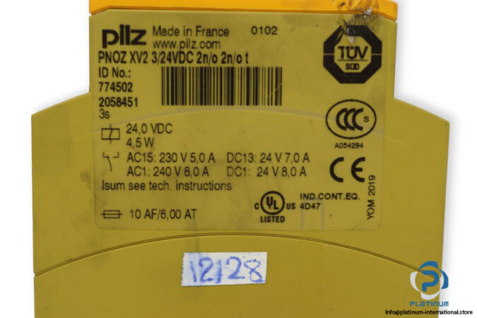 pilz-PNOZ-XV2-3_24VDC-2N_O-2N_O-T-safety-relay-(used)-2