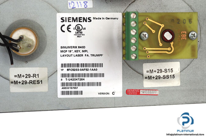 siemens-6FC5203.0AF52-1AA0-machine-control-panel-(used)-4