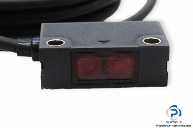 TAKEX-GSZ3RSPN-ULTRA-COMPACT-PHOTOELECTRIC-SENSOR5_675x450.jpg