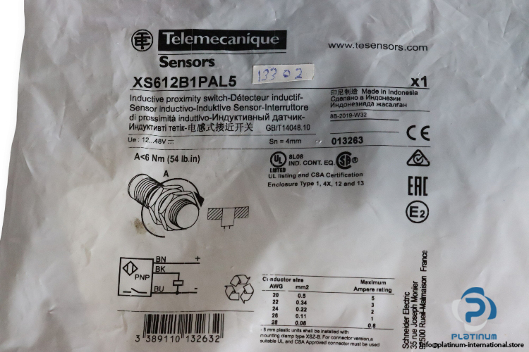 telemecanique-XS612B1PAL5-inductive-proximity-sensor-(new)-1
