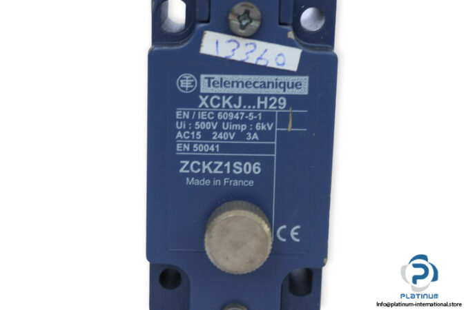 telemecanique-ZCKJ1H29S33-limit-switch-body-(Used)-2