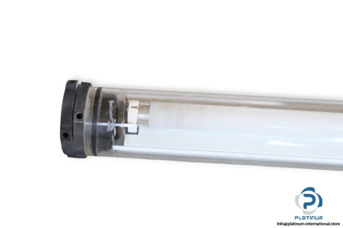 waldmann-RL70E-158H-tube-luminaire-(used)-2
