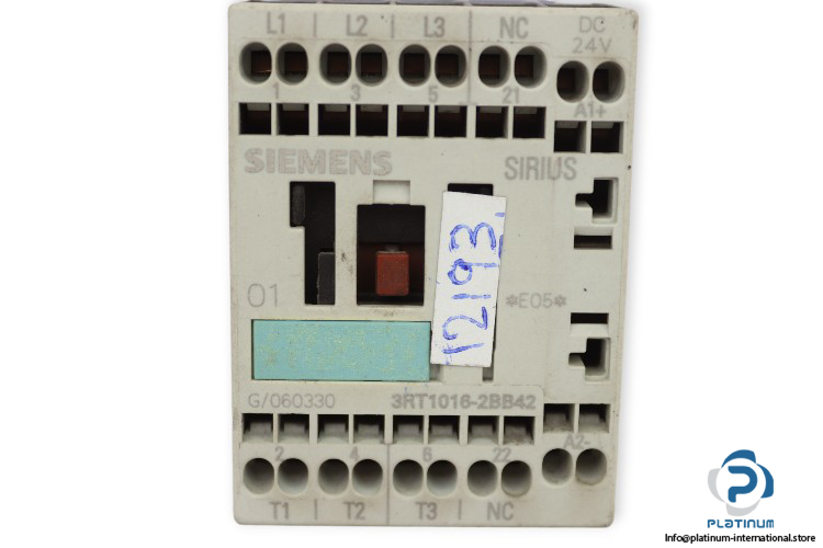 siemens-3RT1016-2BB42-power-contactor-(used)-1