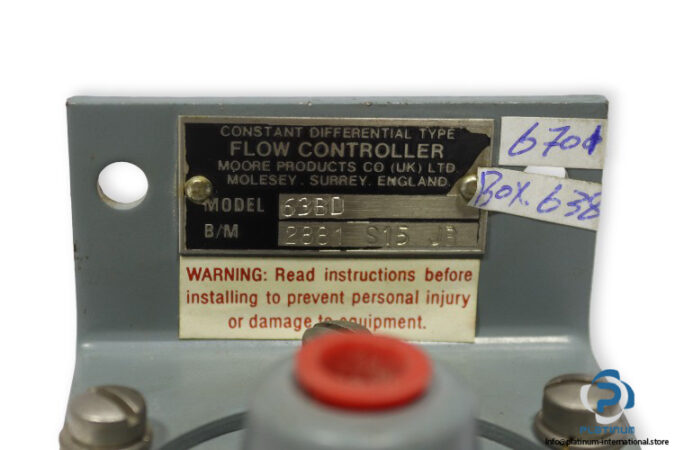 Moore-63BD-differential-flow-controller-(used)-1