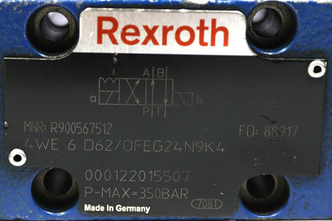Rexroth-R900567512-solenoid-operated-directional-valve-(used)-2
