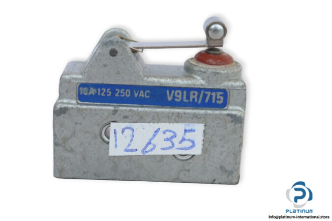 burgess-V9LR_715-micro-switch-(Used)-2