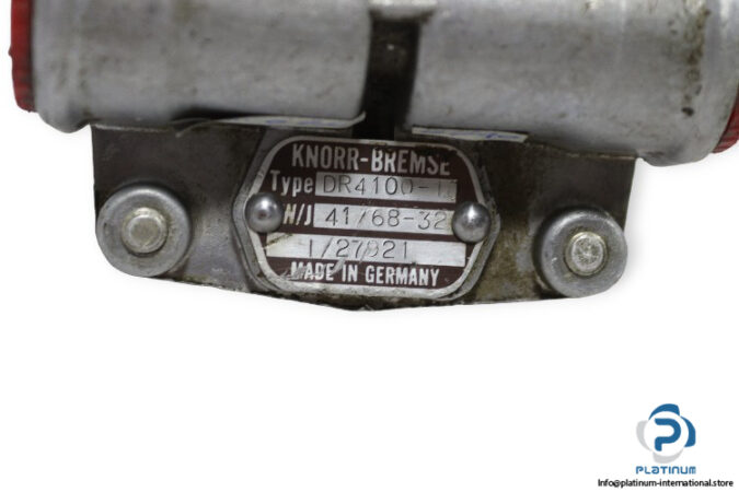 knorr-bremse-DR4100-1-pressure-regulator-(used)-1