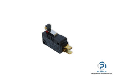 omron-D3V-165-1C25-basic-switch-(used)