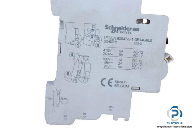 schneider-electric-A9N26927-auxiliary-contact-(new)-1
