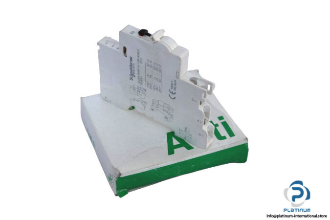 schneider-electric-A9N26927-auxiliary-contact-(new)
