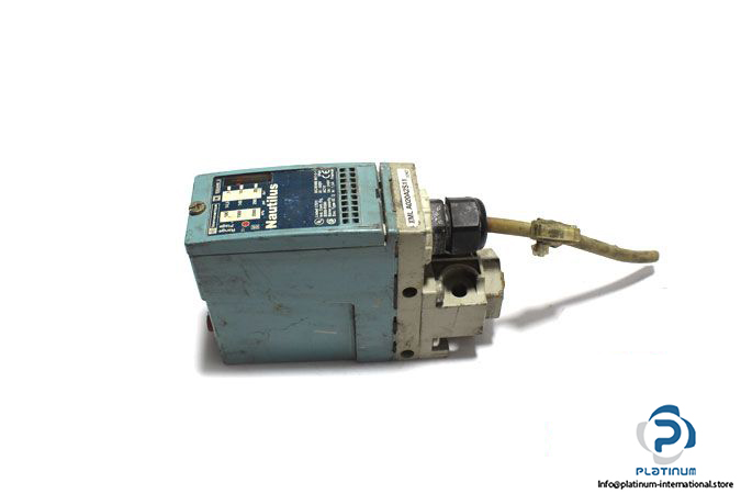 telemecanique-xml-a010a2s11-diaphragm-pressure-switch