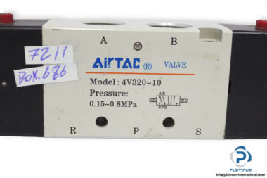 Airtac-4V320-10-solenoid-valve-(used)-1