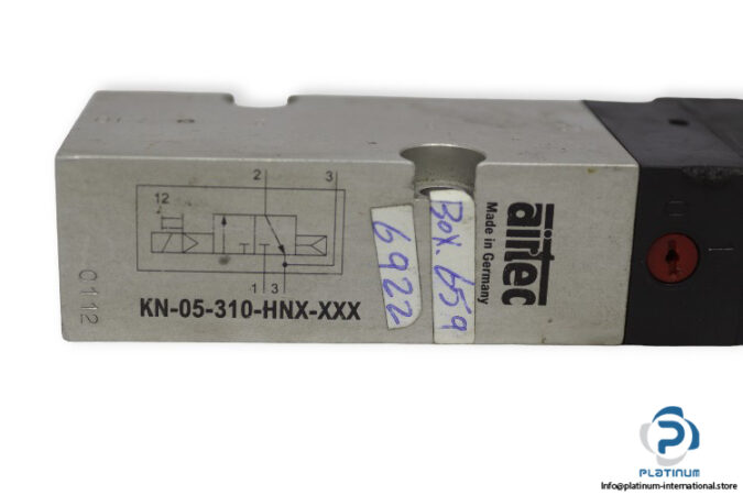 Airtec-KN-05-310-HNX-XXX-solenoid-valve-(used)-2