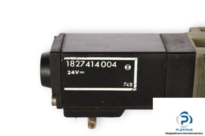 Bosch-0-820-015-028-solenoid-valve-(used)-2