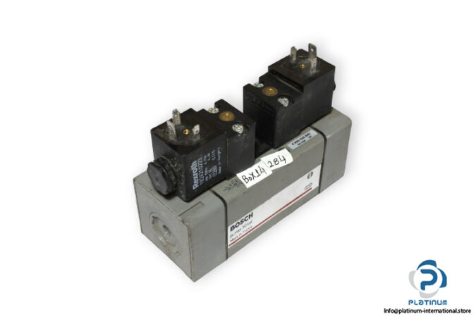 Bosch-0-820-025-652-double-solenoid-valve-(used)