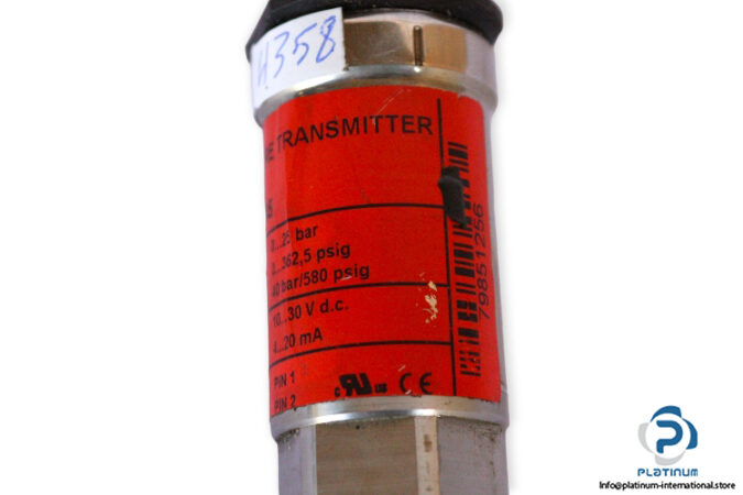 Danfoss-AKS33-060G2045-pressure-transmitter-(used)-3