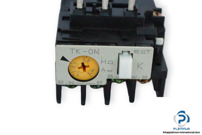 Fuji-electric-TK-0N-thermal-overload-relay-(New)-1