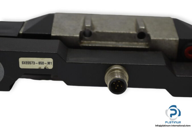 Norgren-SXE0573-850-M1-double-solenoid-valve-with-electrical-bridge-connection-(used)-3